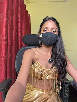Riya_R24's Live XXX Chat