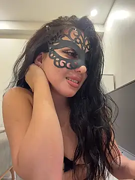 Meryy34 Adlı Modelin Canlı XXX Sohbeti