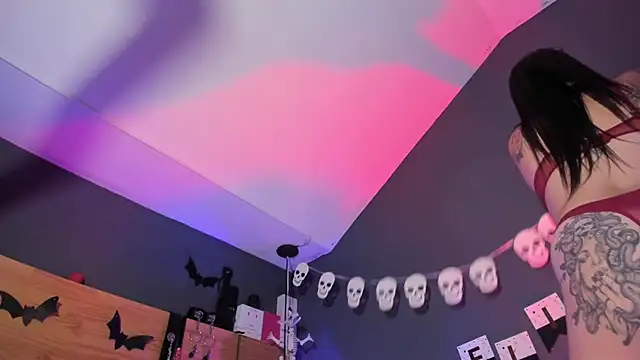 Chloe_Killua's Live XXX Chat