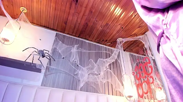 Živý XXX chat SofiCandy_