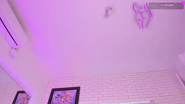 Coco_Balenciaga_'s Live XXX Chat