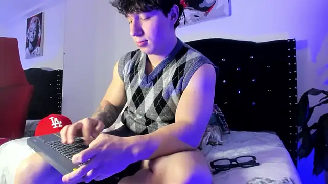دردشة Liam_saint الجنسية المباشرة