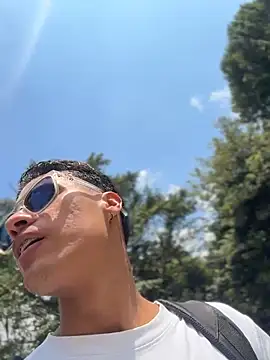 TavoHot_ Live XXX-Chat