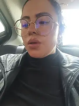 Czat XXX na żywo – Luna_Rose1