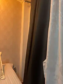 dayis_butera's Live XXX Chat