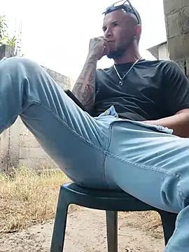 PIGHIGHDIRTY_p0's Live XXX Chat