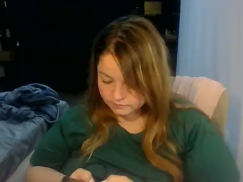 Chat +18 de cute__cherry ao vivo