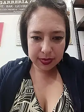 Chat XXX ao vivo de LIZETH_09