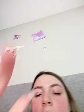 DearAlise Adlı Modelin Canlı XXX Sohbeti