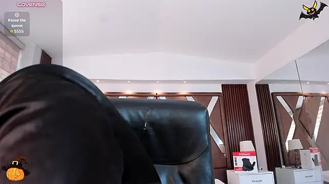 IsabellaaJoness Adlı Modelin Canlı XXX Sohbeti