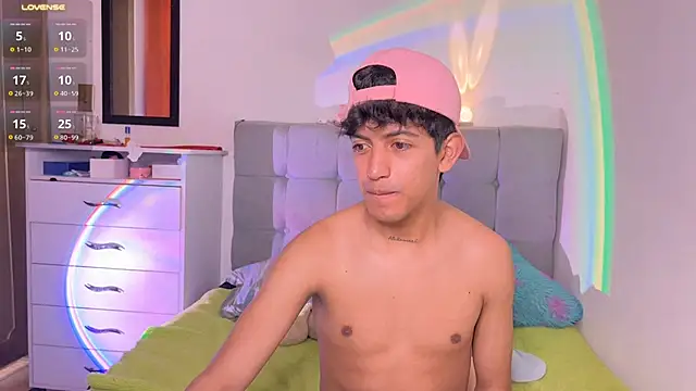 Онлайн чат XXX teobuff