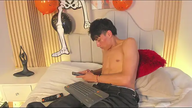 Chat XXX en directo de Im_Tian_