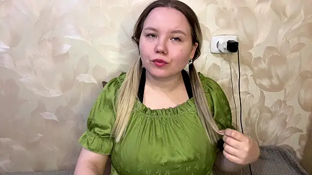 NanceyThayne: онлайн-секс-чат