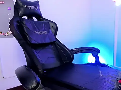 Chat +18 de Adrian_Rouse ao vivo