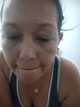 marinita13's Live XXX Chat