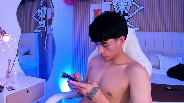 แชท XXX สดของ Filiph_Sterliing