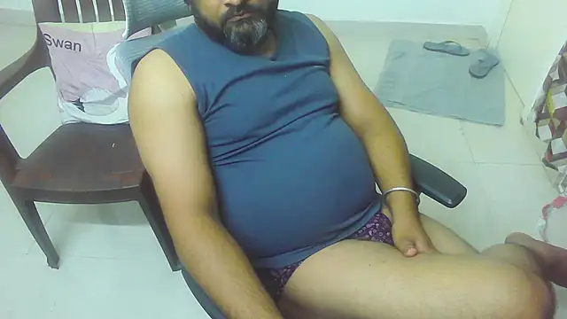 XXX chat uživo modela rentarob