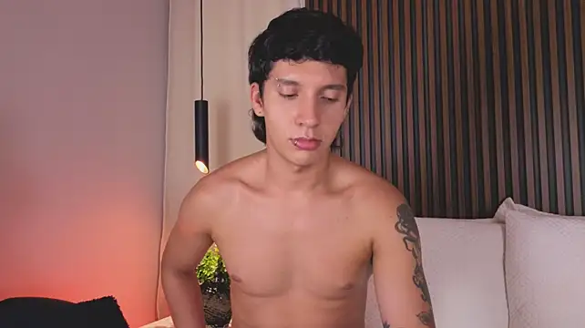 JacoboSwam – Naživo XXX chat