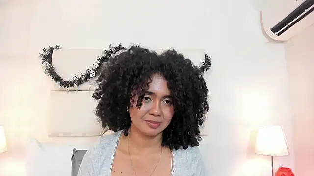 Kiraspell's Live XXX Chat