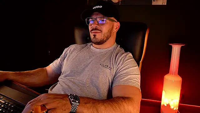 AngeloEric – Naživo XXX chat