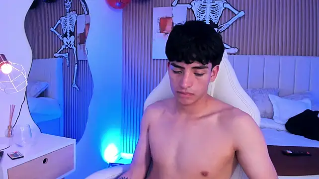 Filiph_Sterliing élő XXX-chatje