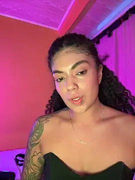 Morenayaa's Live XXX Chat