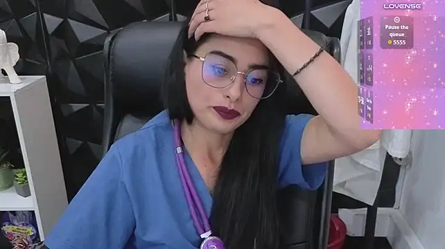 Chat +18 de Lorenthertz ao vivo