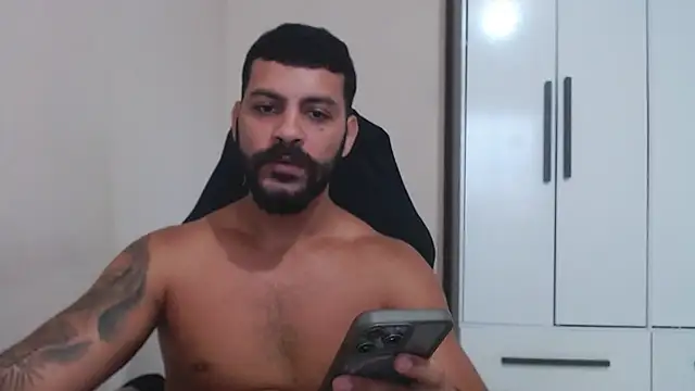 Chat XXX ao vivo de kingofdeath7