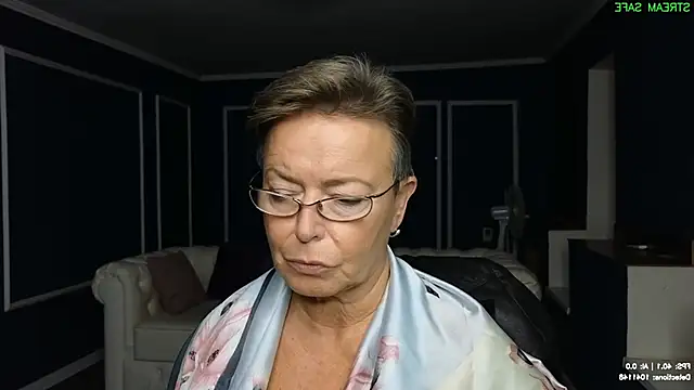 Živý XXX chat Lia_Light