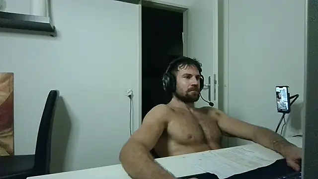 alpha-hunk's Live XXX Chat