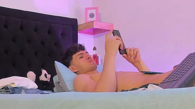 camilo_model Live XXX-Chat