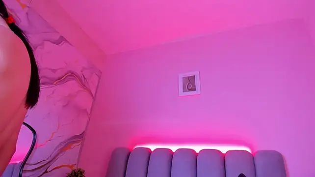 BellaAndDominickn Live XXX chat