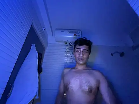 XXX chat uživo modela LIPGLOSSDAMAGE