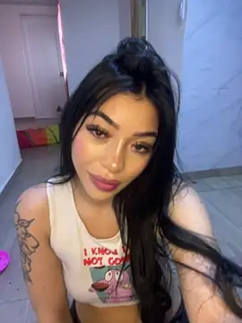 mia_dollce_'s Live XXX Chat