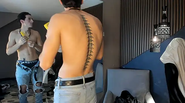 TheGhostforeeonss' Webcam Show
