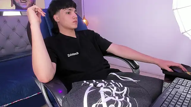 SamBlack_ Live XXX-chat