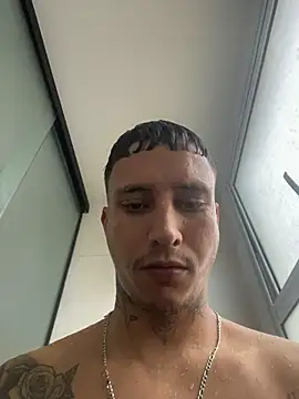 Živý XXX chat Ttinho
