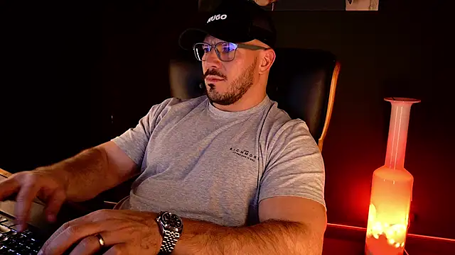 AngeloEric – Naživo XXX chat