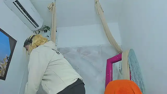 sofiacastillo01のライブXXXチャット