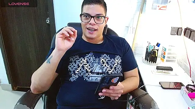 Realjoel01 XXX чат на живо