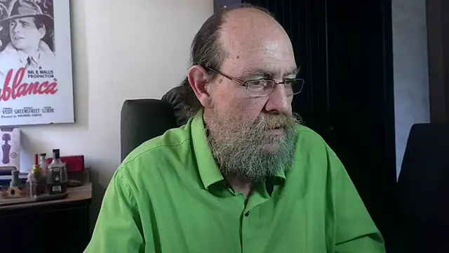 Uncle_Hottie Chat XXX in diretta