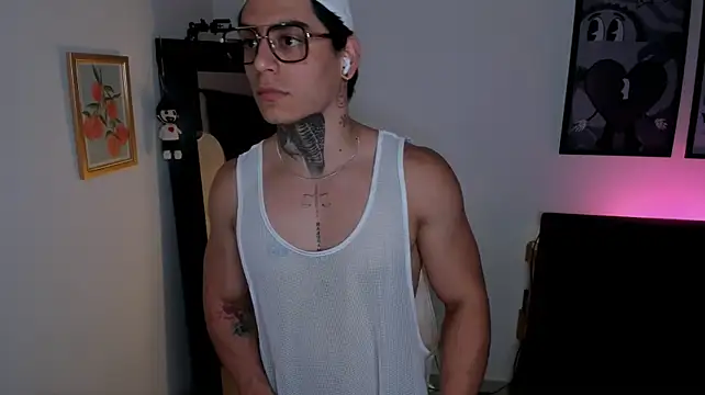 Simon_cortes 现场XXX聊天