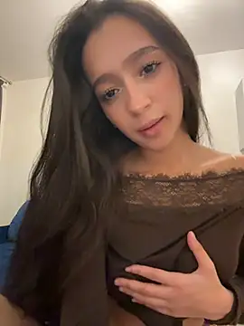 BellaTousn Live XXX chat
