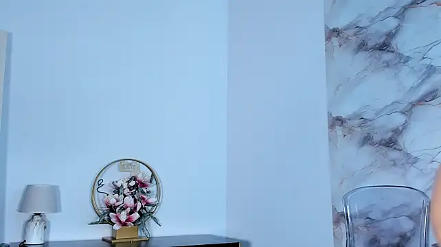 Maddyluxe élő XXX-chatje