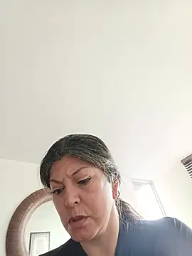 แชท XXX สดของ emma_tour