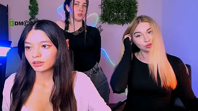 Онлайн чат XXX bella_dorn
