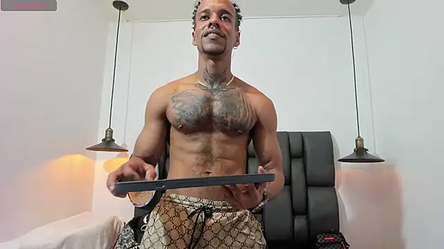 Salomon_koude's Live XXX Chat
