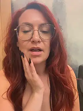 ladoucedu34 Adlı Modelin Canlı XXX Sohbeti