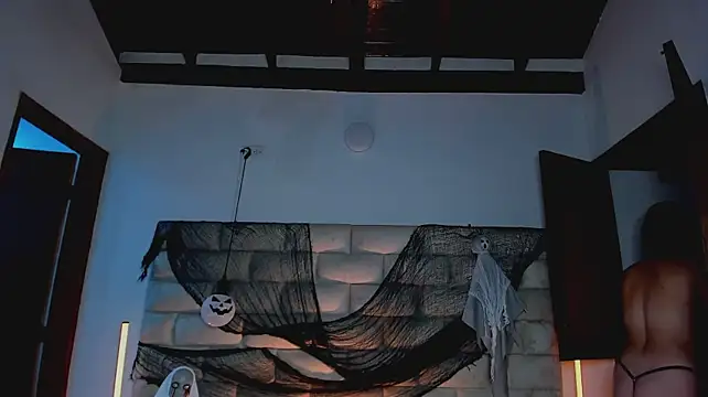 HollyGrey_'s Live XXX Chat