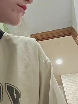 Yoonhee_ki's Live XXX Chat